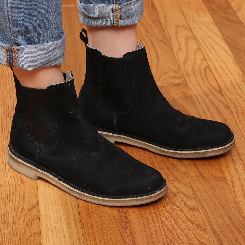 Clarks black chelsea boots
